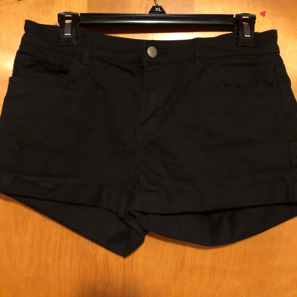 H&M Black Denim shorts size 8